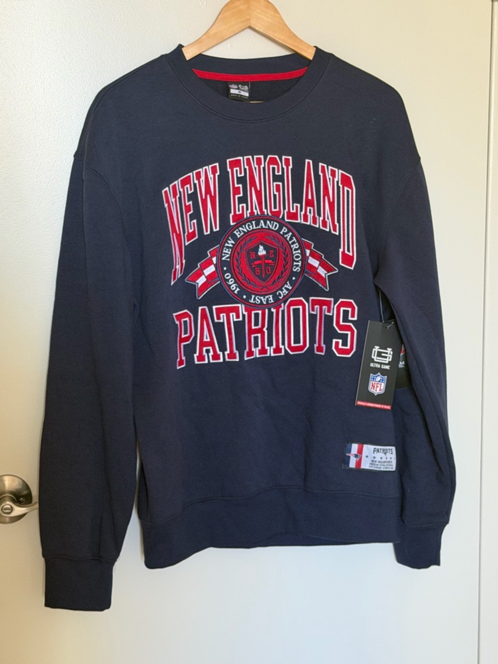 New England Patriots sweatshirt, size M and size L, NWT!